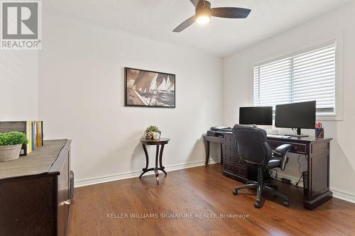 2334 Carpenters Circle, Oakville, ON - Indoor Photo Showing Office