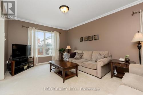 168 Binder Twine Trail, Brampton, ON - Indoor Photo Showing Living Room