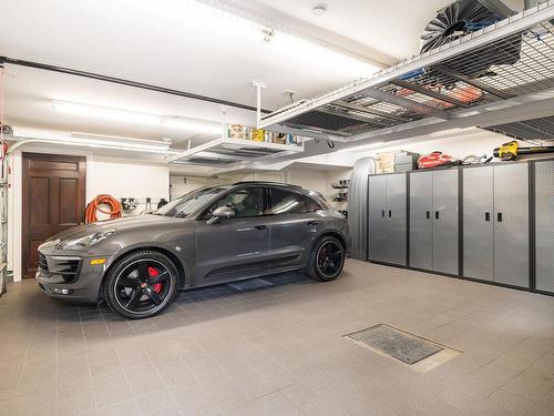 Garage - 534 Ch. De La Côte-St-Antoine, Westmount, QC - Indoor Photo Showing Garage