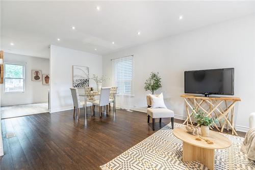 223 Burris Street, Hamilton, ON - Indoor Photo Showing Other Room