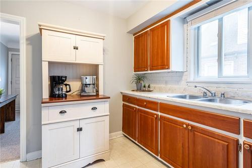 276 Bowman Street, Hamilton, ON - Indoor Photo Showing Kitchen With Double Sink