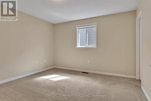 4 Lisbeth Crescent, Kawartha Lakes, ON - Indoor Photo Showing Other Room