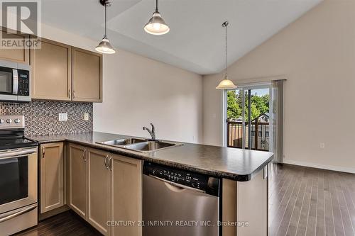 4 Lisbeth Crescent, Kawartha Lakes, ON - Indoor Photo Showing Kitchen With Double Sink