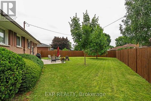 224 Irving Place, London, ON - Outdoor With Backyard