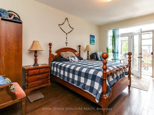 48 Allegra Dr, Wasaga Beach, ON - Indoor Photo Showing Bedroom