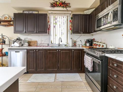 48 Allegra Dr, Wasaga Beach, ON - Indoor Photo Showing Kitchen