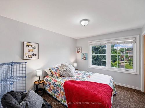 18 Terra Cotta Cres, Brampton, ON - Indoor Photo Showing Bedroom