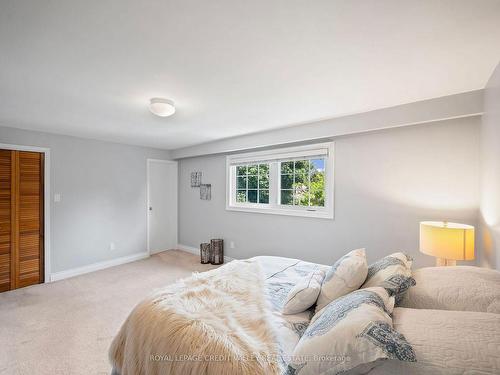 18 Terra Cotta Cres, Brampton, ON - Indoor Photo Showing Bedroom