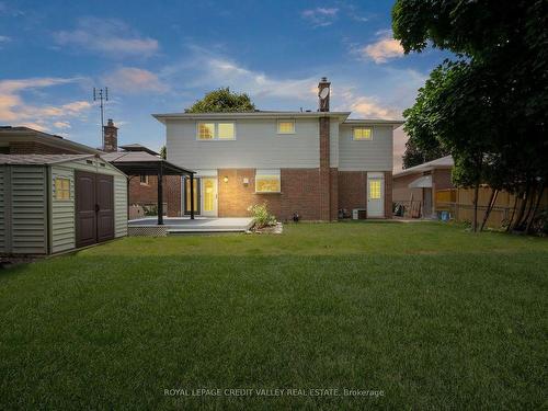 18 Terra Cotta Cres, Brampton, ON - Outdoor With Deck Patio Veranda