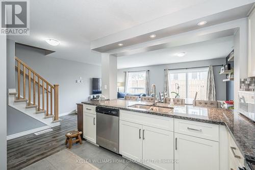 124 Summit Ridge Drive, Guelph (Grange Hill East), ON - Indoor Photo Showing Kitchen With Double Sink