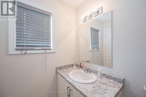 124 Summit Ridge Drive, Guelph (Grange Hill East), ON - Indoor Photo Showing Bathroom