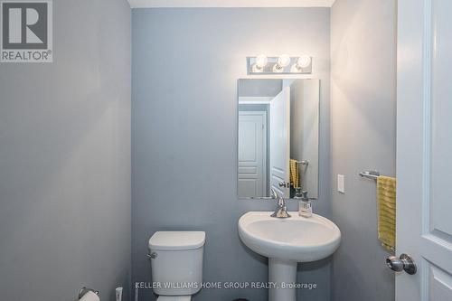 124 Summit Ridge Drive, Guelph (Grange Hill East), ON - Indoor Photo Showing Bathroom