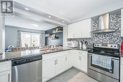 124 Summit Ridge Drive, Guelph (Grange Hill East), ON - Indoor Photo Showing Kitchen With Stainless Steel Kitchen With Upgraded Kitchen