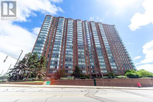 1905 - 115 Hillcrest Avenue, Mississauga, ON - Outdoor With Facade