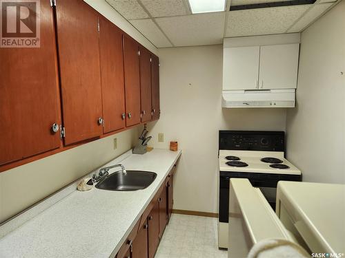 Leniuk Acreage, Nipawin Rm No. 487, SK - Indoor Photo Showing Kitchen