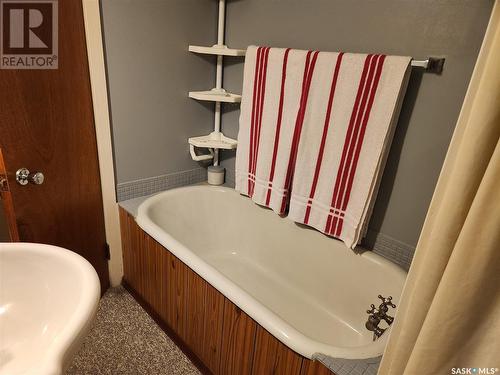 Leniuk Acreage, Nipawin Rm No. 487, SK - Indoor Photo Showing Bathroom