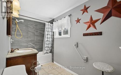 412 Haigs Reach Road, Trent Hills, ON - Indoor Photo Showing Bathroom