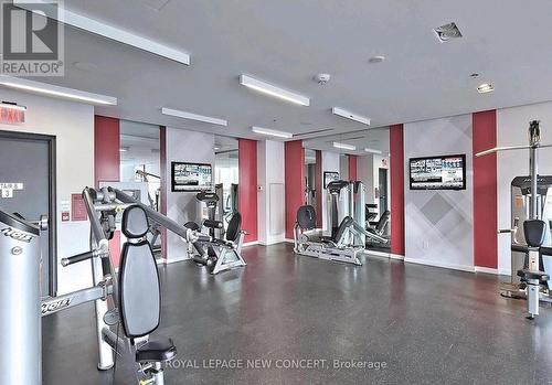 808 - 318 Richmond Street W, Toronto, ON - Indoor Photo Showing Gym Room