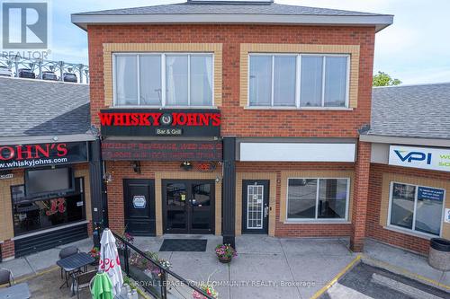 8 - 843 King Street W, Oshawa, ON 