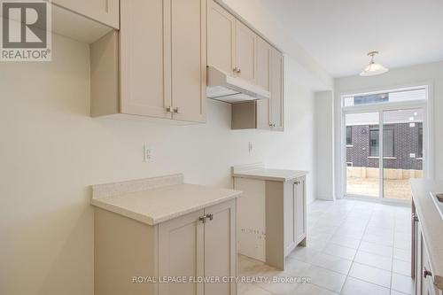 27 Lonsdale Road, Haldimand, ON - Indoor Photo Showing Other Room