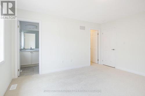 27 Lonsdale Road, Haldimand, ON - Indoor Photo Showing Other Room