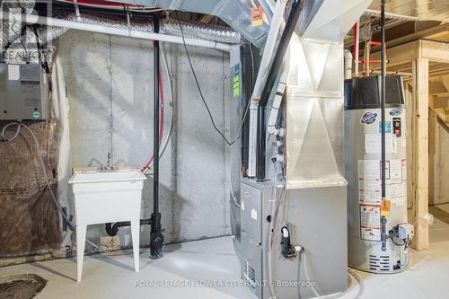 27 Lonsdale Road, Haldimand, ON - Indoor Photo Showing Basement