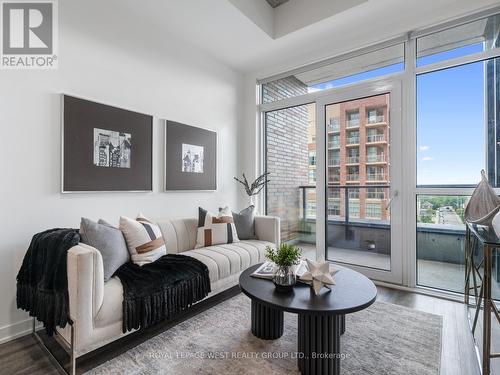 713 - 1808 St Clair Avenue W, Toronto, ON - Indoor Photo Showing Living Room