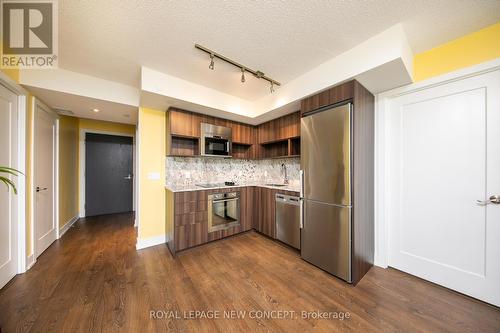 2801 - 7 Mabelle Avenue, Toronto (Islington-City Centre West), ON - Indoor Photo Showing Kitchen