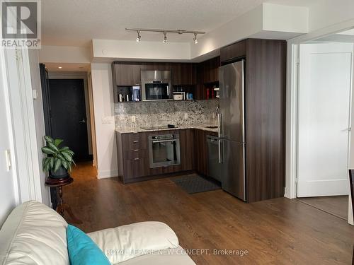 2801 - 7 Mabelle Avenue, Toronto (Islington-City Centre West), ON - Indoor Photo Showing Kitchen