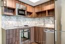 2801 - 7 Mabelle Avenue, Toronto, ON  - Indoor Photo Showing Kitchen 