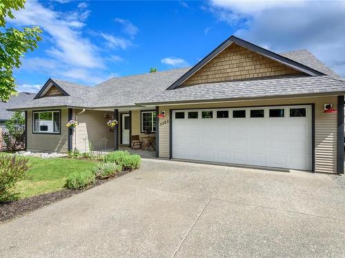 3353 Mill St, Cumberland, BC 