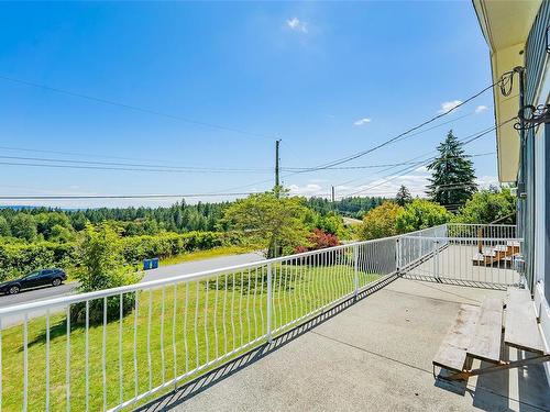 795/797/799 Dogwood Rd, Nanaimo, BC - Outdoor