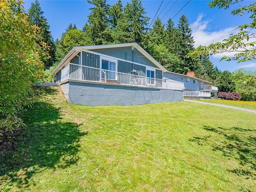 795/797/799 Dogwood Rd, Nanaimo, BC - Outdoor With Deck Patio Veranda