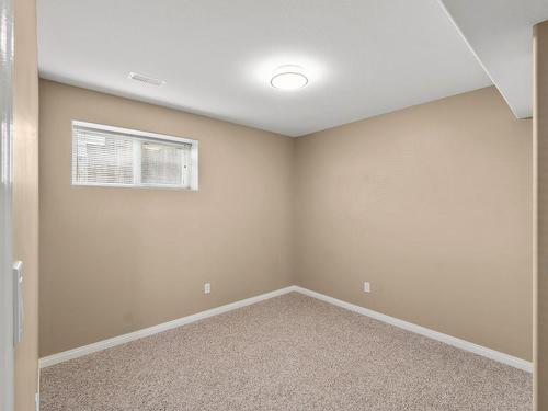 1260 Raven Drive, Kamloops, BC - Indoor Photo Showing Other Room