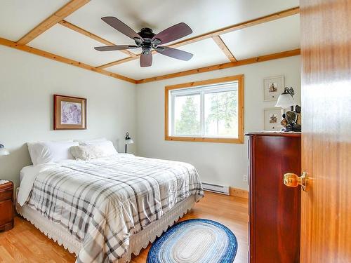 4994 Ian Ave, Port Alberni, BC - Indoor Photo Showing Bedroom