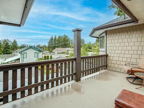 4994 Ian Ave, Port Alberni, BC - Outdoor With Deck Patio Veranda With Exterior