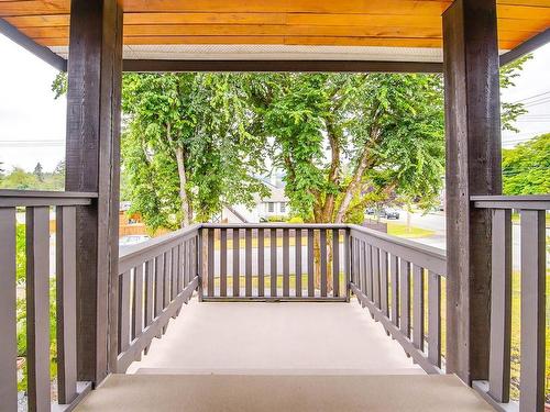 4994 Ian Ave, Port Alberni, BC - Outdoor With Deck Patio Veranda With Exterior