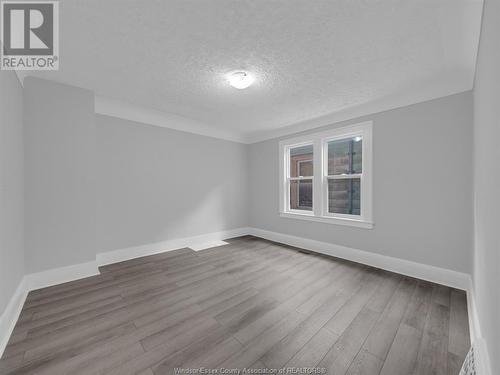 729 Campbell Avenue, Windsor, ON - Indoor Photo Showing Other Room