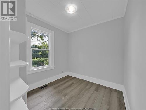 729 Campbell Avenue, Windsor, ON - Indoor Photo Showing Other Room