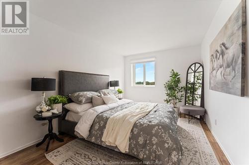 8591 Riverside Unit# 702, Windsor, ON - Indoor Photo Showing Bedroom