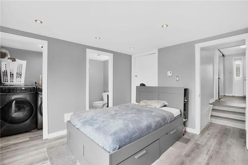 1250 Limeridge Road E|Unit #31, Hamilton, ON - Indoor Photo Showing Bedroom