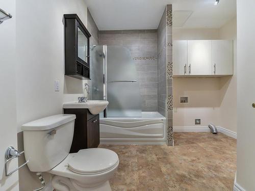 Bathroom - 484  - 488 4E Avenue, Montréal (Verdun/Île-Des-Soeurs), QC - Indoor Photo Showing Bathroom