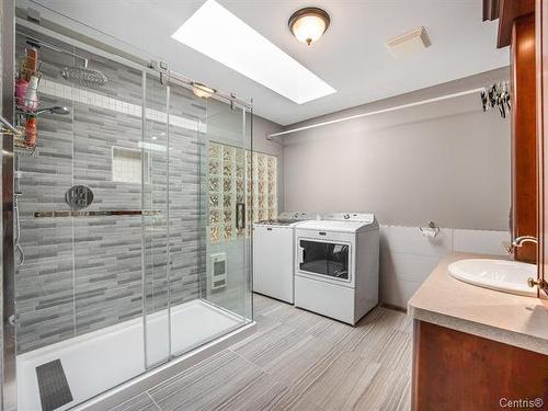 Bathroom - 7728Z Boul. Lévesque E., Laval (Duvernay), QC - Indoor Photo Showing Laundry Room