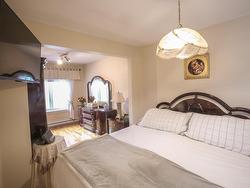 Master bedroom - 