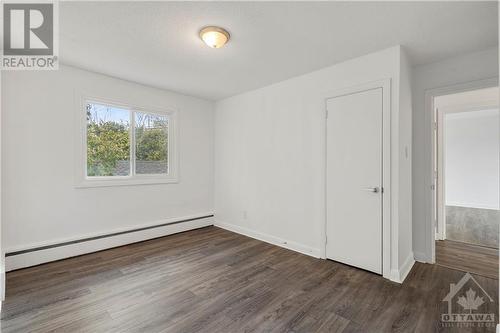267 Michel Circle, Ottawa, ON - Indoor Photo Showing Other Room
