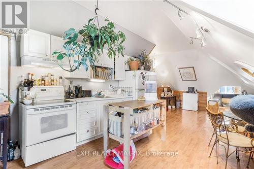 1050 King Street, Champlain, ON - Indoor Photo Showing Kitchen