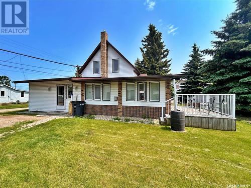 606 Mountain Street, Moosomin, SK - Outdoor