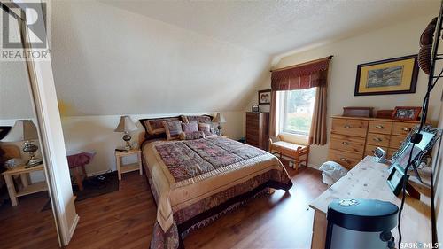 606 Mountain Street, Moosomin, SK - Indoor Photo Showing Bedroom