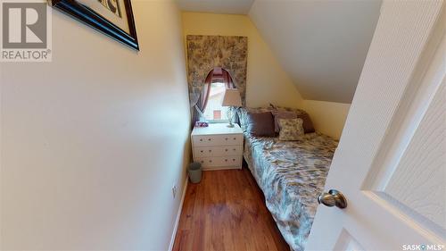 606 Mountain Street, Moosomin, SK - Indoor Photo Showing Bedroom