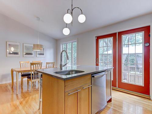 Kitchen - 1489 Rue Bourbeau, Saint-Bruno-De-Montarville, QC - Indoor Photo Showing Kitchen